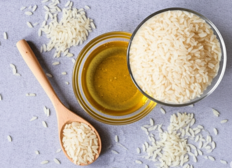 Honey And Rice Face Pack