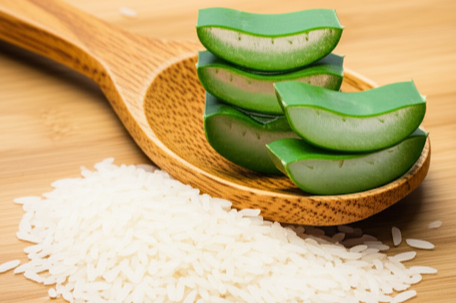 Rice Water and Aloe Vera Face Pack